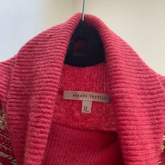 No stains or holes lambswool sweater - Picture 2 of 4